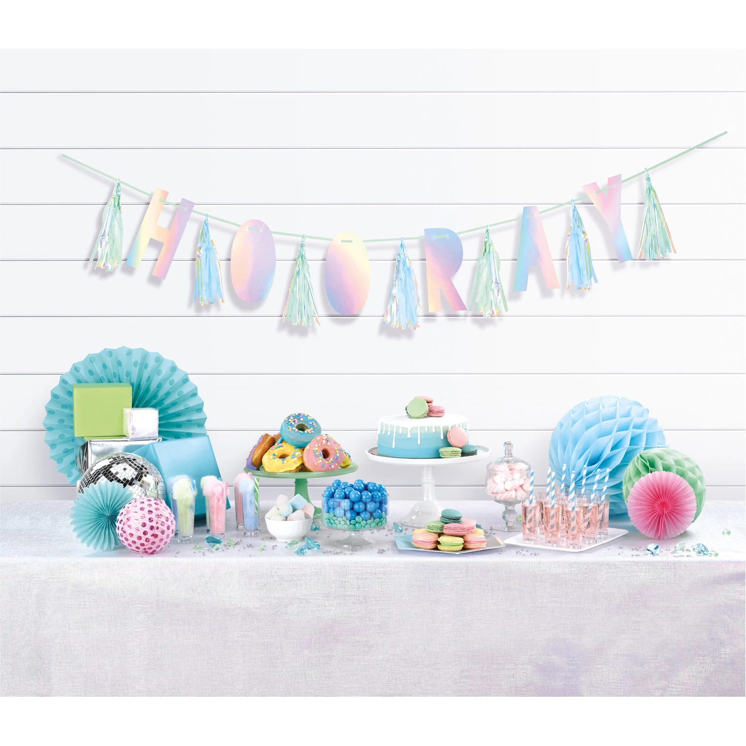 Shimmering Party - rojtos fĂĽggĹ‘ dekorĂˇciĂł