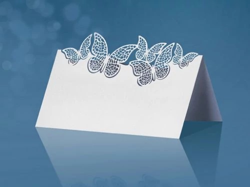 Gyöngyház fehér pillangós ültetőkártya tartó 9,2 x 5,7 cm 10 db/cs
