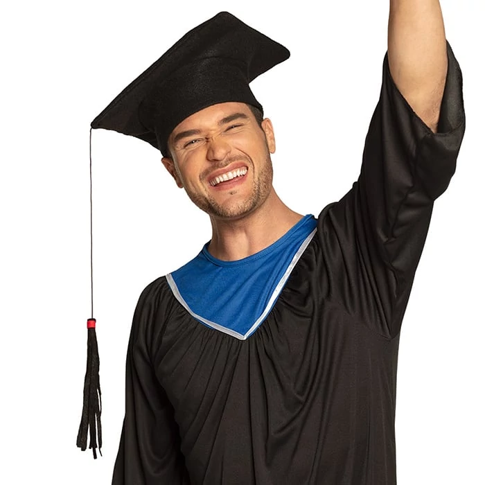 Fekete diplomaosztó kalap