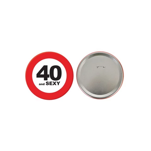 Behajtani tilos kitűző 40. születésnapra - 15 cm