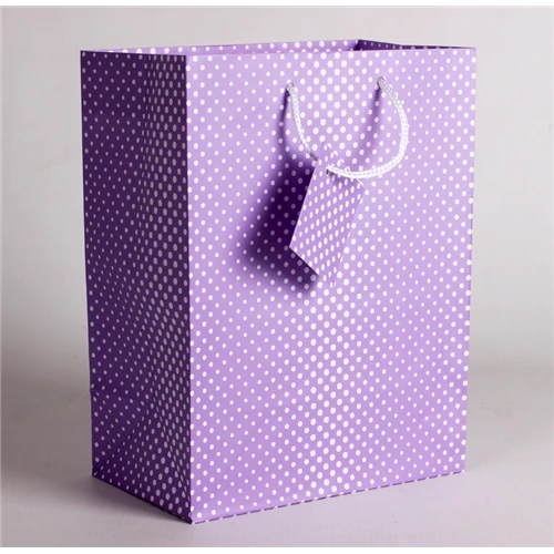 Dísztasak lila-fehér pöttyös 23 x 18 cm