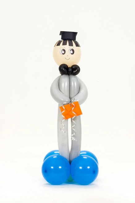 Lufiszobor - ballagó fiú figura, 60 cm