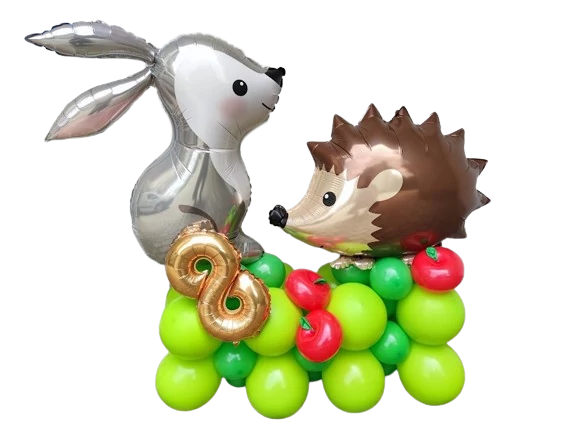 Nyuszi, süni lufiszobor