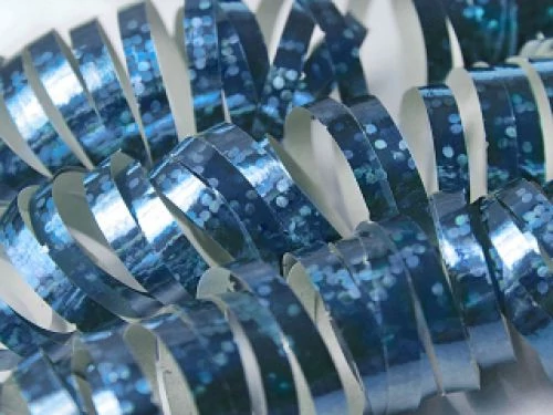 Világoskék hologramos szerpentin