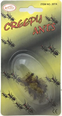 Tréfás műanyag hangya